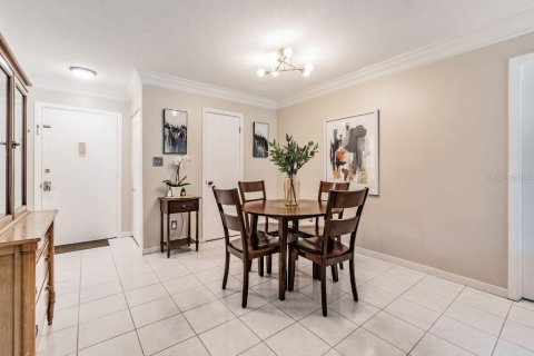 Copropriété à vendre à Tampa, Floride: 2 chambres, 87.14 m2 № 1396523 - photo 8