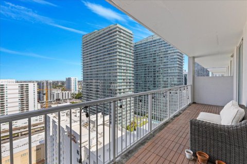 Condominio en venta en Miami, Florida, 1 dormitorio, 72.74 m2 № 1208432 - foto 16