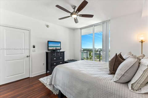 Condo in Miami, Florida, 1 bedroom  № 1208432 - photo 11