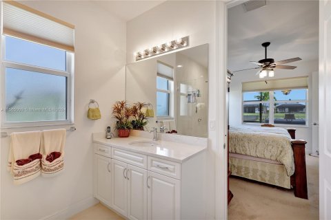 Casa en venta en Port St. Lucie, Florida, 2 dormitorios, 160.81 m2 № 1101855 - foto 18