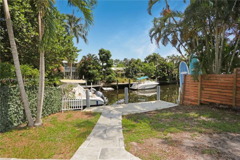 Casa en venta en Fort Lauderdale, Florida, 4 dormitorios, 155.89 m2 № 1325343 - foto 15