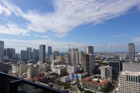 Condo in Miami, Florida, 1 bedroom  № 1380209 - photo 14