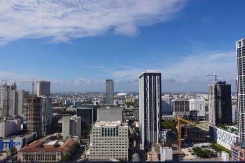 Condo in Miami, Florida, 1 bedroom  № 1380209 - photo 15