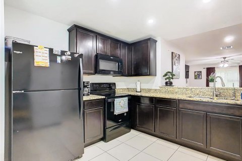 Casa en venta en Kissimmee, Florida, 3 dormitorios, 115.57 m2 № 1311869 - foto 11