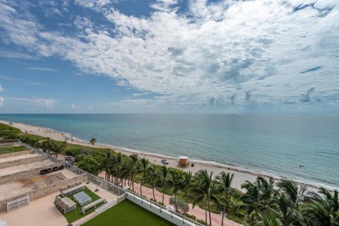 Condo in Miami Beach, Florida, 2 bedrooms  № 1142452 - photo 13