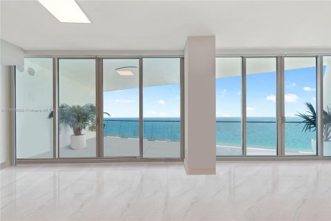Condominio en venta en Sunny Isles Beach, Florida, 2 dormitorios, 158.31 m2 № 3946 - foto 5