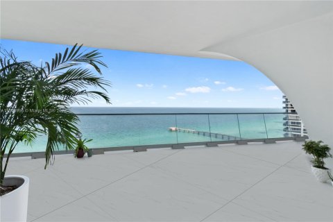 Condominio en venta en Sunny Isles Beach, Florida, 2 dormitorios, 158.31 m2 № 3946 - foto 6