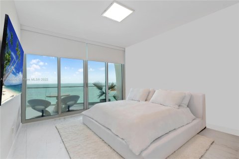 Condominio en venta en Sunny Isles Beach, Florida, 2 dormitorios, 158.31 m2 № 3946 - foto 8