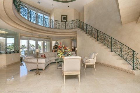 Villa ou maison à vendre à Coral Gables, Floride: 5 chambres, 436.64 m2 № 1238811 - photo 7