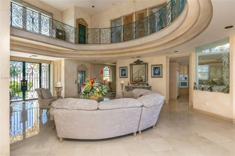 Villa ou maison à vendre à Coral Gables, Floride: 5 chambres, 436.64 m2 № 1238811 - photo 8