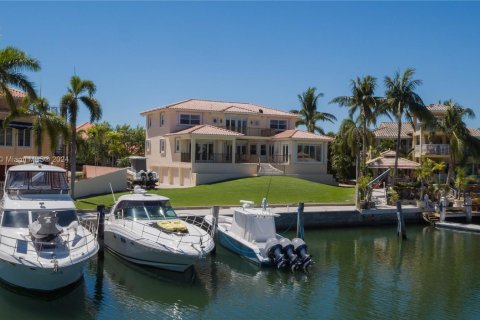 Villa ou maison à vendre à Coral Gables, Floride: 5 chambres, 436.64 m2 № 1238811 - photo 3