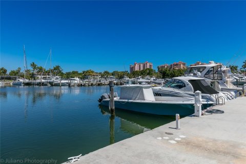 Villa ou maison à vendre à Coral Gables, Floride: 5 chambres, 436.64 m2 № 1238811 - photo 26