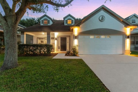 Casa en venta en Land O' Lakes, Florida, 4 dormitorios, 186.73 m2 № 1396538 - foto 1