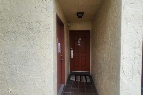 Condo in Orlando, Florida, 2 bedrooms  № 1200774 - photo 6