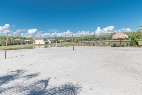 Villa ou maison à vendre à Kissimmee, Floride: 4 chambres, 223.06 m2 № 1323710 - photo 2