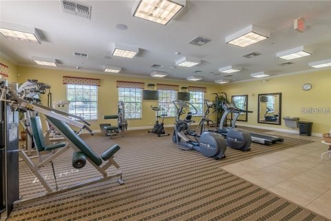 Villa ou maison à vendre à Kissimmee, Floride: 4 chambres, 223.06 m2 № 1323710 - photo 4