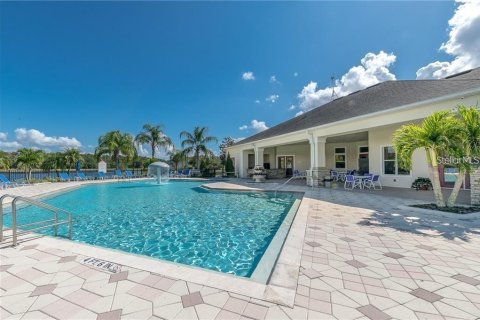 Villa ou maison à vendre à Kissimmee, Floride: 4 chambres, 223.06 m2 № 1323710 - photo 5