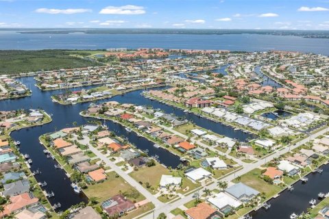 Casa en venta en Punta Gorda, Florida, 3 dormitorios, 184.13 m2 № 1109564 - foto 3