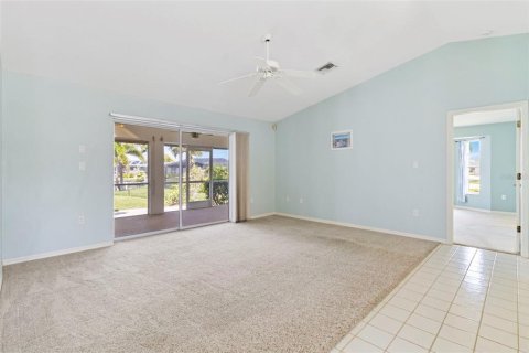 Villa ou maison à vendre à Punta Gorda, Floride: 3 chambres, 184.13 m2 № 1109564 - photo 21