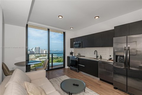 Condominio en venta en Miami, Florida, 41.16 m2 № 1013600 - foto 3