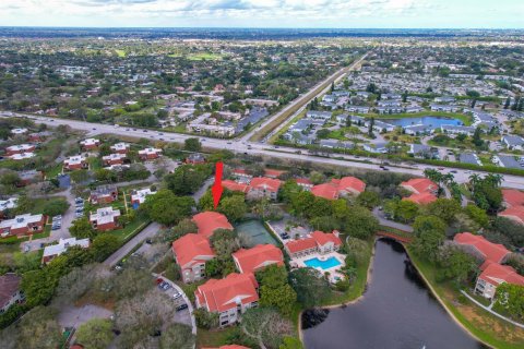 Condominio en venta en Delray Beach, Florida, 1 dormitorio, 62.43 m2 № 1013994 - foto 1