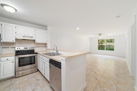 Condo in Delray Beach, Florida, 1 bedroom  № 1013994 - photo 15