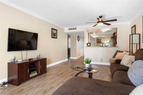 Condominio en venta en Pompano Beach, Florida, 2 dormitorios, 96.15 m2 № 842099 - foto 18
