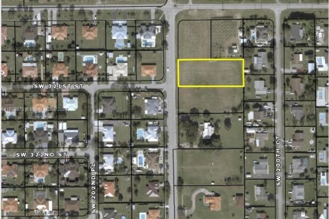 Terreno en venta en Homestead, Florida № 1293395 - foto 1