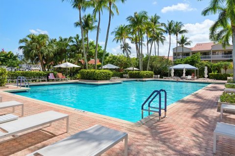 Condo in Aventura, Florida, 2 bedrooms  № 1220560 - photo 22