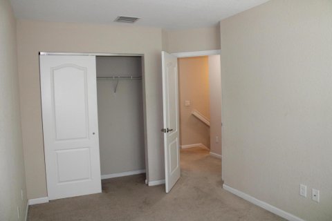 Townhouse in Lake Worth, Florida 3 bedrooms, 150.69 sq.m. № 1139333 - photo 27
