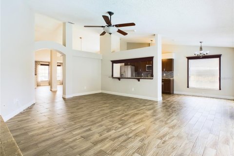 Casa en venta en Tampa, Florida, 3 dormitorios, 189.43 m2 № 1085332 - foto 8