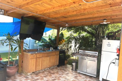 Casa en venta en Miami Gardens, Florida, 3 dormitorios, 116.5 m2 № 1365388 - foto 17