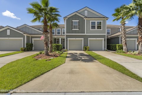 Villa ou maison à vendre à St. Johns, Floride: 3 chambres, 156.73 m2 № 807199 - photo 1