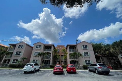 Купить кондоминиум в Дорал, Флорида 2 спальни, 103.59м2, № 1116397 - фото 2