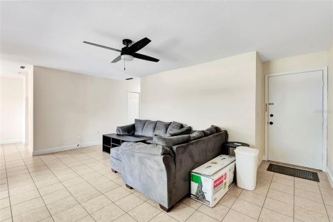 Condominio en venta en Tampa, Florida, 2 dormitorios, 81.85 m2 № 1087926 - foto 7