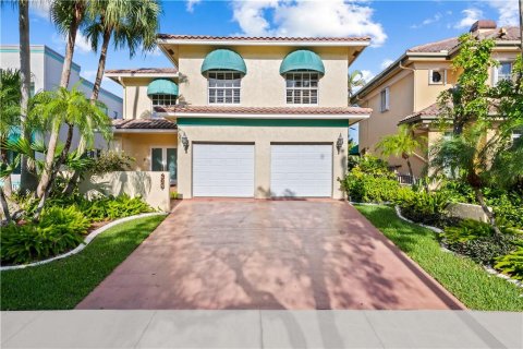 Villa ou maison à vendre à Fort Lauderdale, Floride: 4 chambres, 250.09 m2 № 1133073 - photo 1