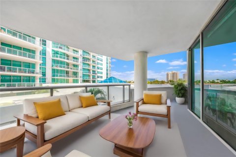 Condominio en venta en Aventura, Florida, 3 dormitorios, 167.04 m2 № 1368908 - foto 19