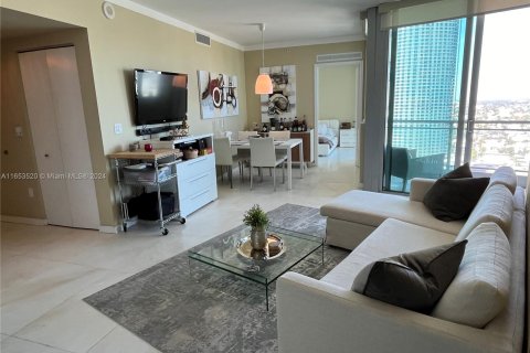 Copropriété à vendre à Miami, Floride: 2 chambres, 86.4 m2 № 1368864 - photo 1