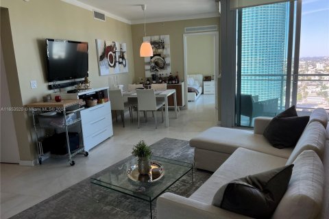 Copropriété à vendre à Miami, Floride: 2 chambres, 86.4 m2 № 1368864 - photo 4