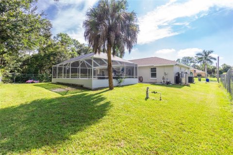 Villa ou maison à vendre à North Port, Floride: 3 chambres, 113.06 m2 № 1366561 - photo 14