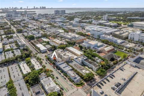 Immobilier commercial à vendre à Miami Beach, Floride № 643130 - photo 6