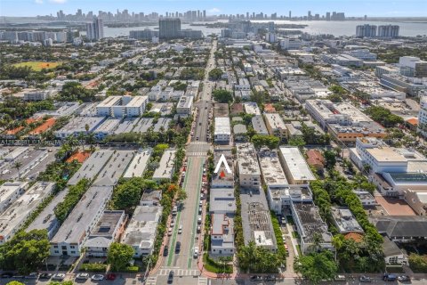 Immobilier commercial à vendre à Miami Beach, Floride № 643130 - photo 5