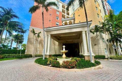 Condominio en venta en Sunny Isles Beach, Florida, 3 dormitorios, 125.7 m2 № 1404123 - foto 27