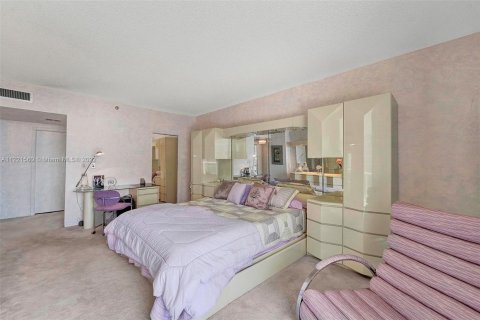 Condominio en venta en Aventura, Florida, 2 dormitorios, 167.22 m2 № 11492 - foto 14