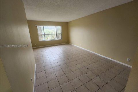 Condominio en venta en Coral Springs, Florida, 2 dormitorios, 71.35 m2 № 837260 - foto 26
