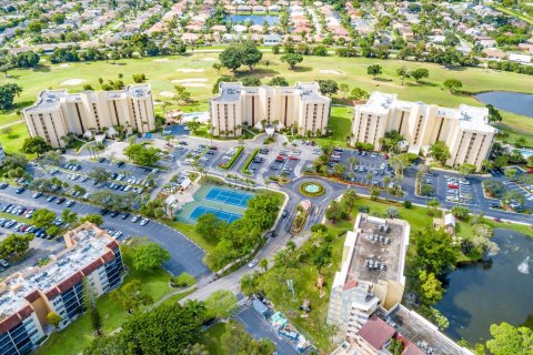 Condominio en venta en Lauderhill, Florida, 2 dormitorios, 128.58 m2 № 948912 - foto 3