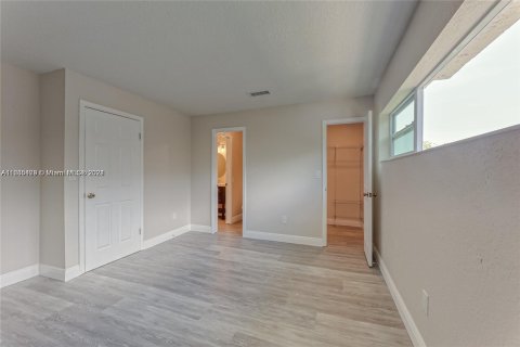 Touwnhouse à vendre à Lauderhill, Floride: 2 chambres, 94.76 m2 № 1305185 - photo 29