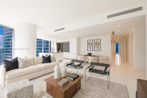 Condominio en venta en Miami, Florida, 3 dormitorios, 210.7 m2 № 1417155 - foto 6