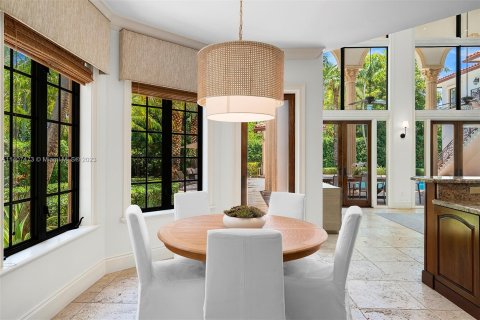 Villa ou maison à vendre à Pinecrest, Floride: 6 chambres, 893.72 m2 № 568026 - photo 13