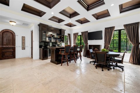 Villa ou maison à vendre à Pinecrest, Floride: 6 chambres, 893.72 m2 № 568026 - photo 16